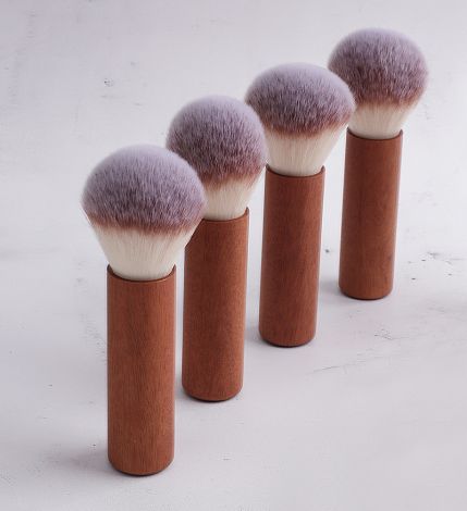 Kabuki & Retractable Brushes