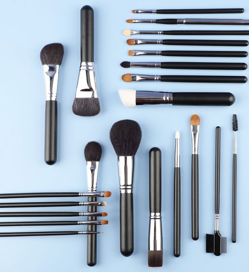 24pcs Natural Hair Makeup Brush Set